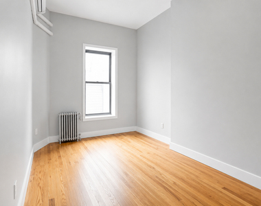936 Atlantic Avenue - Photo Thumbnail 4