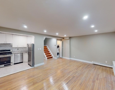 67-39 Clyde Street - Photo Thumbnail 3
