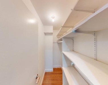 67-39 Clyde Street - Photo Thumbnail 12