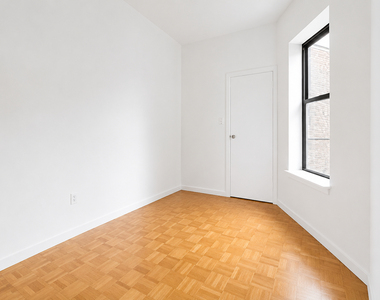 325 East 89th Street - Photo Thumbnail 4