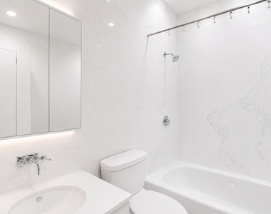 123 Mulberry Street - Photo Thumbnail 7