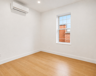 123 Mulberry Street - Photo Thumbnail 5