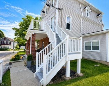 65 E New St - Photo Thumbnail 2