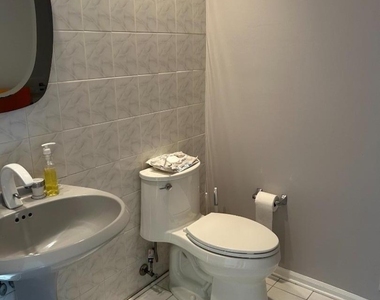 12 Colmart Way - Photo Thumbnail 7