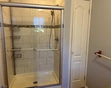 12 Colmart Way - Photo Thumbnail 12