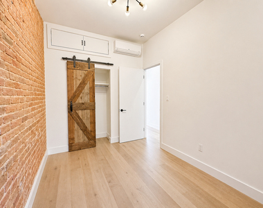 1582 Dekalb Ave #3 - Photo Thumbnail 5