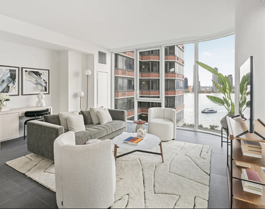 650 1st Avenue - Photo Thumbnail 2
