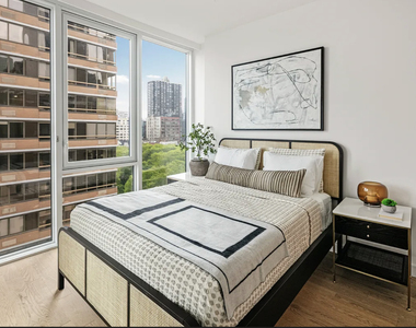 650 1st Avenue - Photo Thumbnail 1