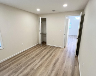 115 Parker Avenue - Photo Thumbnail 8
