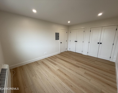 1 Ocean Avenue - Photo Thumbnail 13