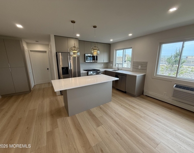 1 Ocean Avenue - Photo Thumbnail 2
