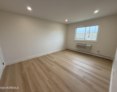 1 Ocean Avenue - Photo Thumbnail 12