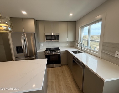 1 Ocean Avenue - Photo Thumbnail 4