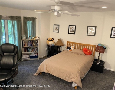 38 Boca Del Mar Court - Photo Thumbnail 18