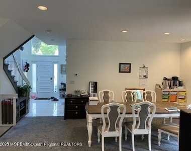 38 Boca Del Mar Court - Photo Thumbnail 6