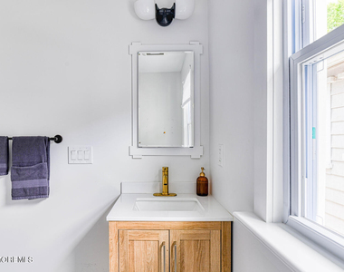 1225 6th Avenue - Photo Thumbnail 20