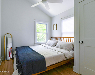 1225 6th Avenue - Photo Thumbnail 13