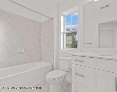 221 Brighton Avenue - Photo Thumbnail 13