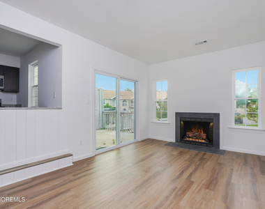 27 Karen Drive - Photo Thumbnail 8