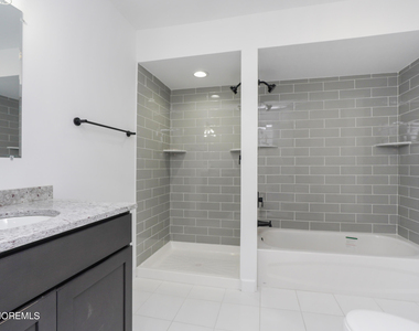 27 Karen Drive - Photo Thumbnail 16