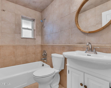 455 Ocean Boulevard - Photo Thumbnail 9