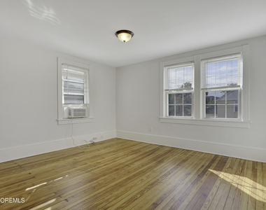 52 Leonard Street - Photo Thumbnail 11