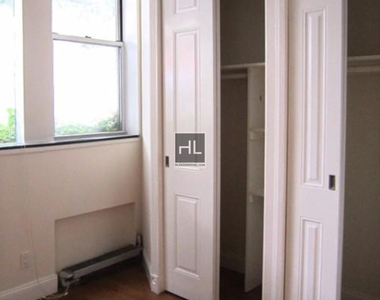 Hudson St. - Photo Thumbnail 1