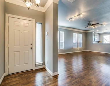2330 Throckmorton Street - Photo Thumbnail 24