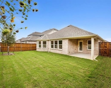 3832 Pennington Avenue - Photo Thumbnail 9