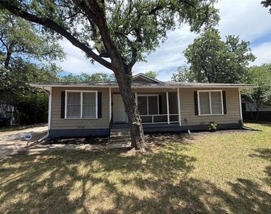 2607 Yeager Street - Photo Thumbnail 1