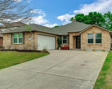 1515 Harvest Crossing Drive - Photo Thumbnail 1