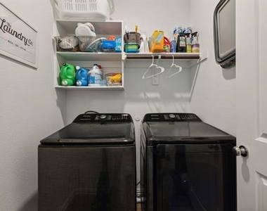 705 Alden Drive - Photo Thumbnail 19