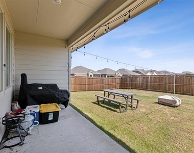 705 Alden Drive - Photo Thumbnail 22