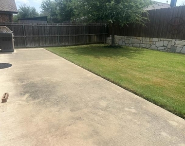9821 Prairie Dog Lane - Photo Thumbnail 27