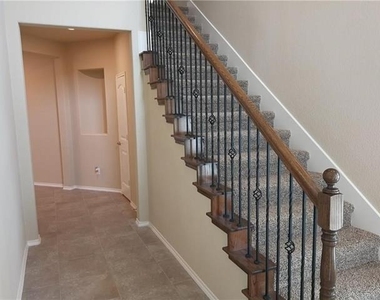 9821 Prairie Dog Lane - Photo Thumbnail 2