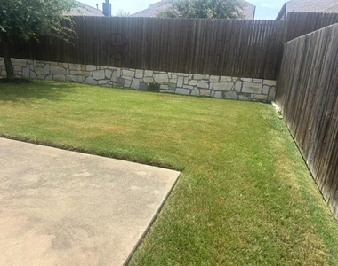 9821 Prairie Dog Lane - Photo Thumbnail 26
