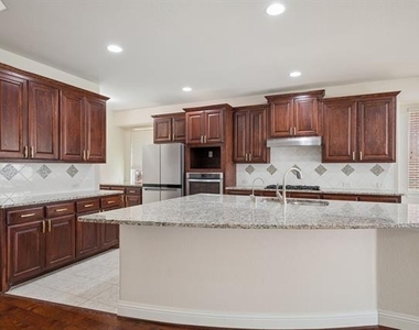 9813 Karlovich Drive - Photo Thumbnail 19