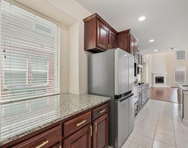 9813 Karlovich Drive - Photo Thumbnail 22