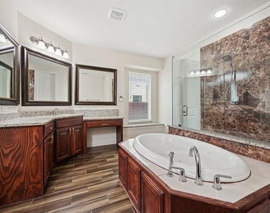 9813 Karlovich Drive - Photo Thumbnail 31