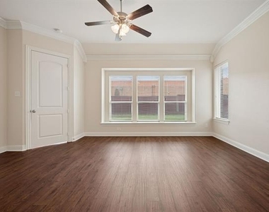 9813 Karlovich Drive - Photo Thumbnail 30