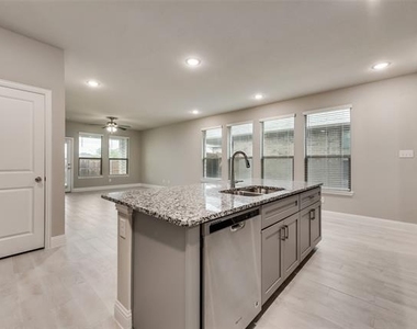 1078 Norias Drive - Photo Thumbnail 10