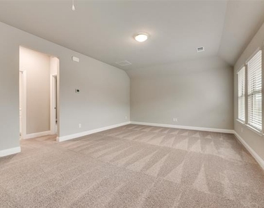 1078 Norias Drive - Photo Thumbnail 19