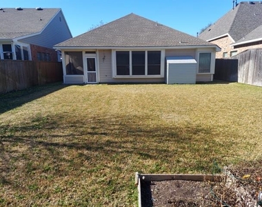 2821 Vacherie Lane - Photo Thumbnail 6