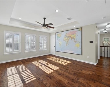 14668 Blakehill Drive - Photo Thumbnail 30