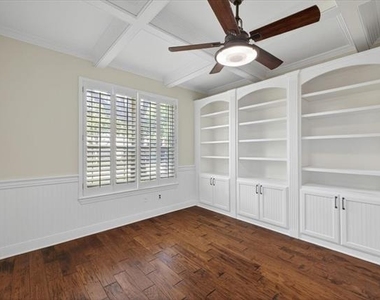 14668 Blakehill Drive - Photo Thumbnail 7