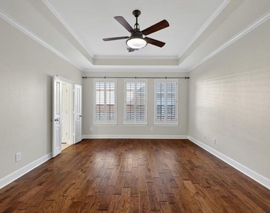 14668 Blakehill Drive - Photo Thumbnail 13