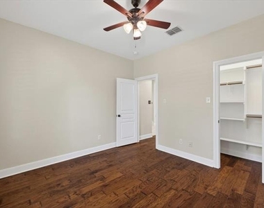 14668 Blakehill Drive - Photo Thumbnail 8