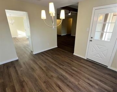 6620 Moss Lane - Photo Thumbnail 26