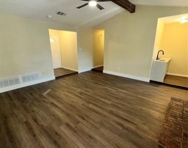 6620 Moss Lane - Photo Thumbnail 15