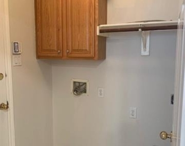2420 Cimmaron Drive - Photo Thumbnail 13